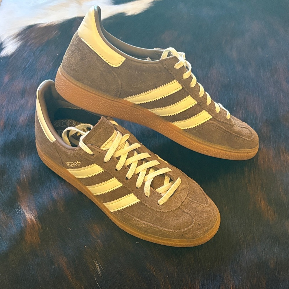 adidas Brown Suede Handball Spezial Sneakers
